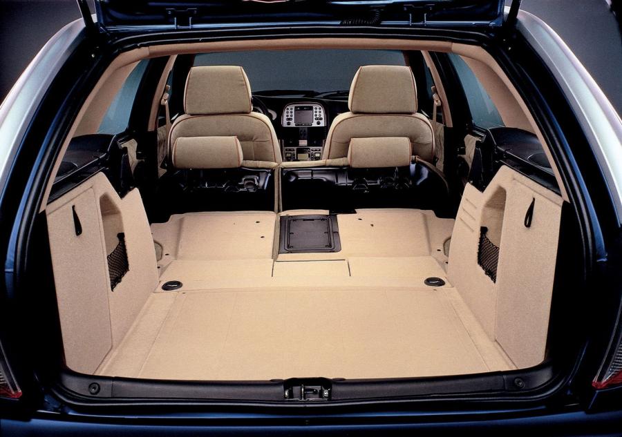  Lancia Lybra SW 1999 года  (фото 38 из 57)